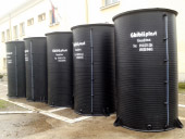 Plastic tubs