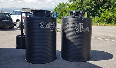 Vertikalni plastični rezervoari za vodu, hemikalije - GHIBLIPLAST